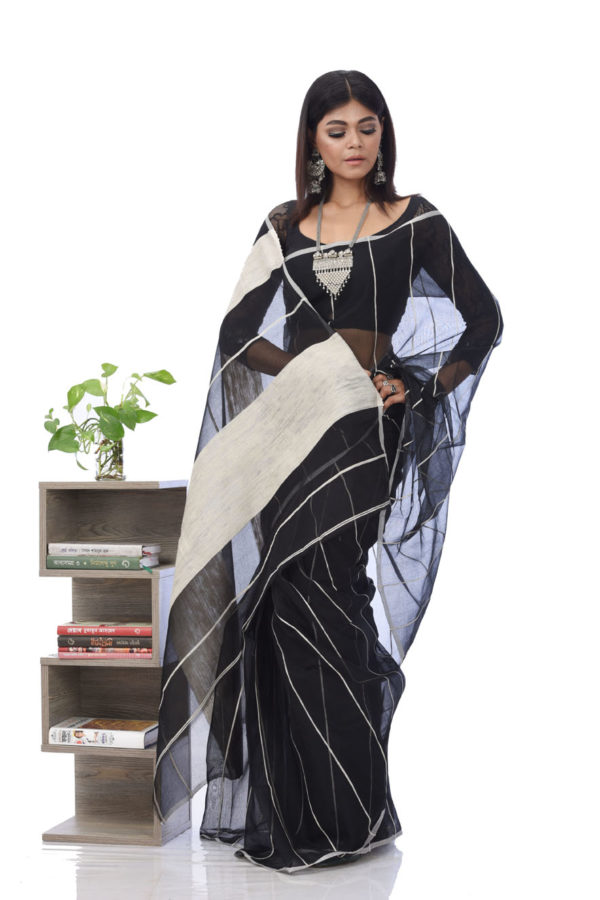 Black Khadi Muslin Saree; Handicrafts; Kay Kraft; Bangladesh; Fashion; Textiles; Bangladeshi Fashion; Handicrafts; Kay Kraft; Bangladesh; Fashion; Textiles; Bangladeshi Fashion