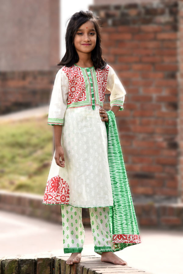 Off White Cotton Salwar Kameez for Junior Girls; Kay Kraft; Bangladesh